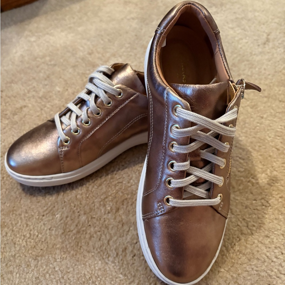 Clarks Artisan Rose Gold Metallic Sneakers